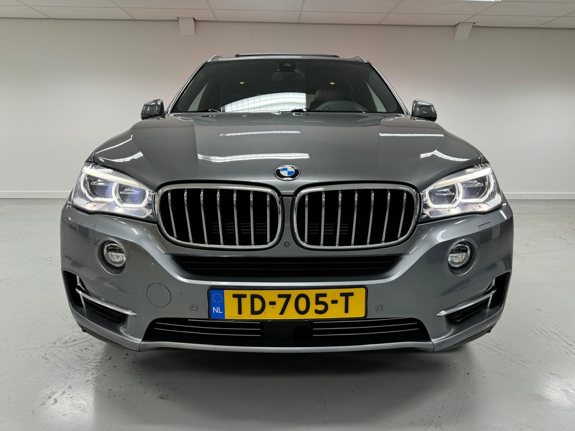 41294434-20.jpg