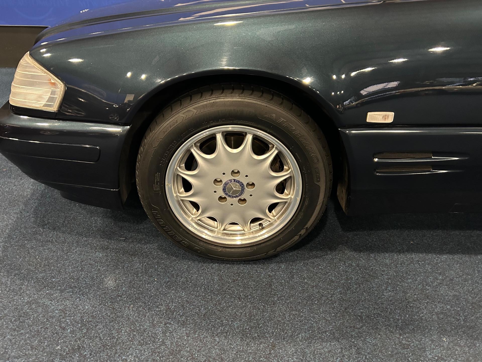43705098-33.jpg