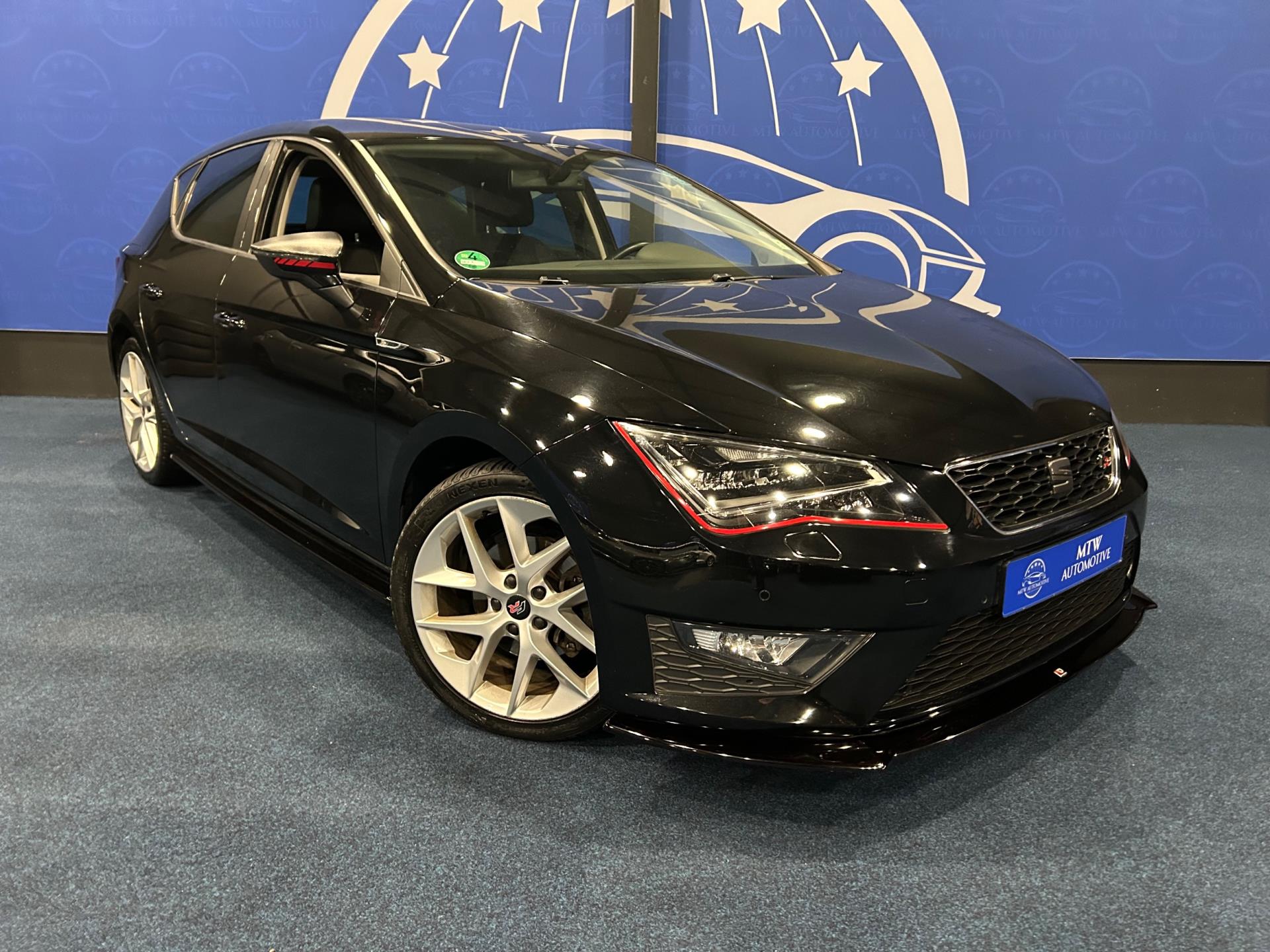 44230654-4.jpg