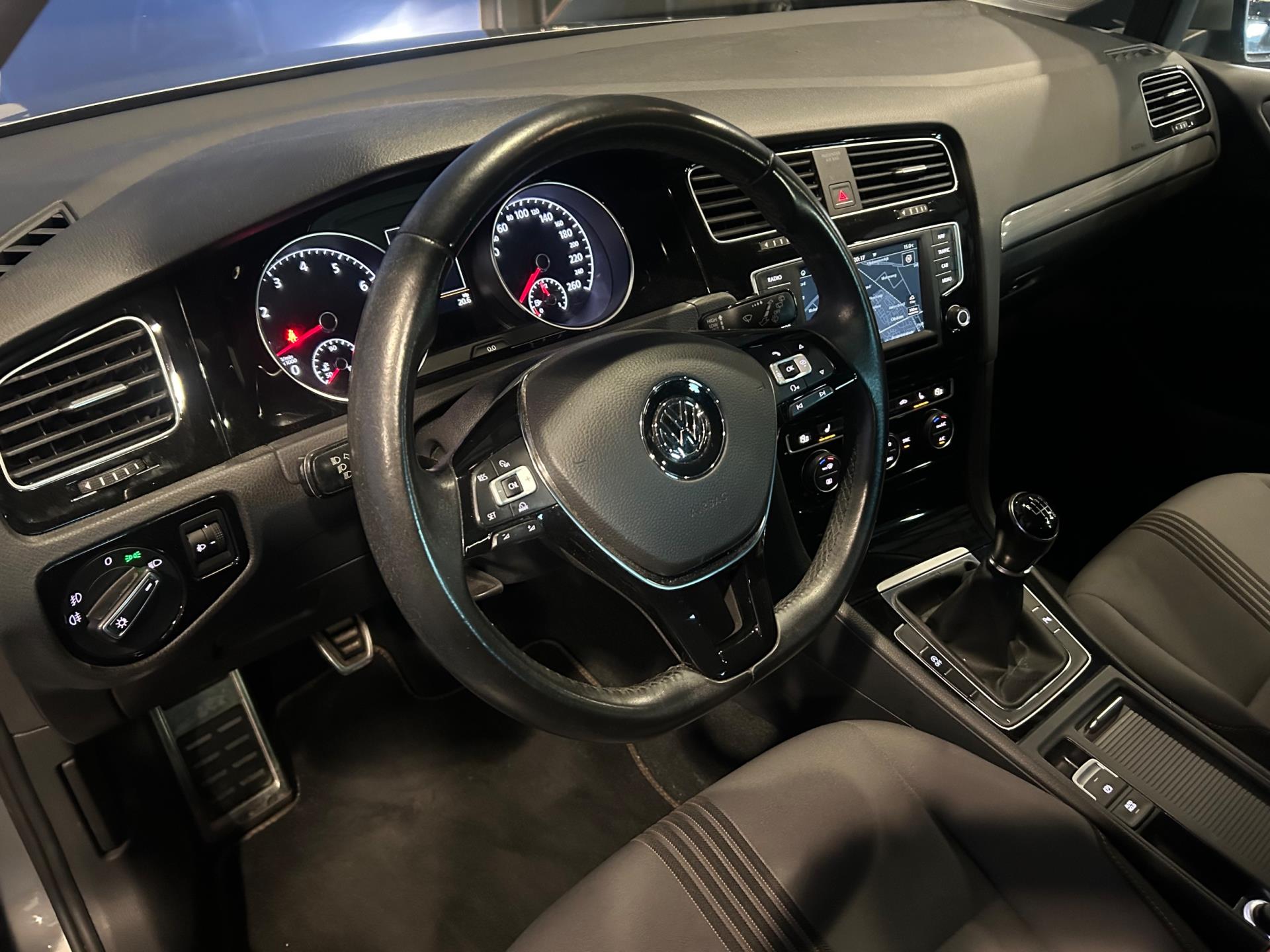 44400744-9.jpg